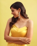 kalyani-priyadarshan-new-photos-in-yellow-gown-003