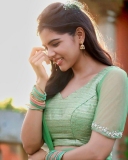 kalyani-priyadarshan-new-photos-light-green-dress-003