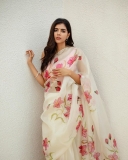 kalyani-priyadarshan-new-photoshoot-in-white-saree