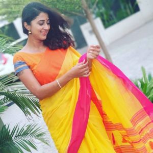 actress-kaniha-saree-photos-hd