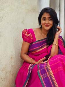 actress-kaniha-style-photos-005