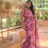 kaniha-in-floral-chiffon-saree-003