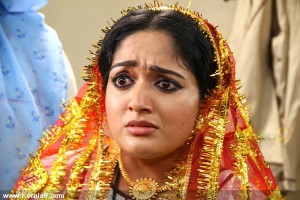 8489kavya_madhavan_pictures_53-004