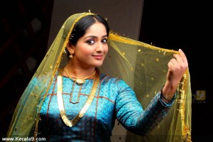 9439kavya_madhavan_pics_01-001