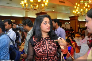 kavya-madhavan-pics-00161