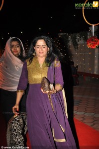 kavya-madhavan-pics-01042