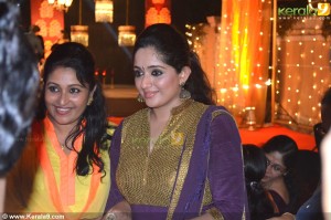 kavya-madhavan-pics-01175