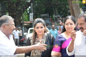kavya-madhavan-pics-200-00372