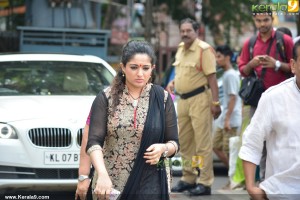kavya-madhavan-pics-20018
