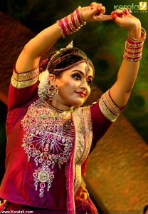 kavya-madhavan-stills-00145