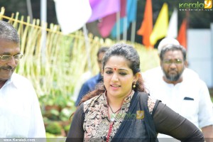 kavya-madhavan-stills-40076