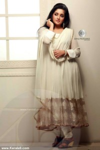 kavya_madhavan_new_still-02774