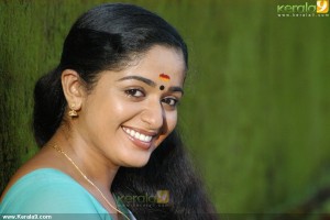 kavya_madhavan_old_images-00327
