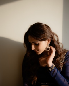 kayadu-lohar-in-anarkali-churidar-designs-photos-003