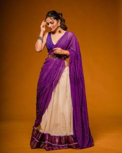 kayadu-lohar-in-half-saree-006