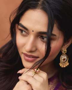 kayadu-lohar-in-violet-dhavani-look-photos-003