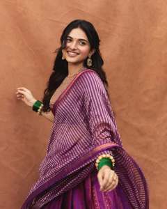 kayadu-lohar-in-violet-dhavani-look-photos-006