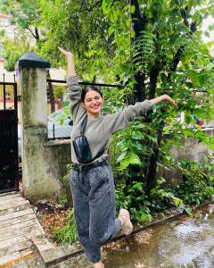 kayadu-lohar-latest-photos-in-green-saree-003