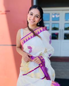 kayadu-lohar-latest-photos-in-kerala-saree-003