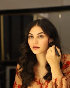 kayadu-lohar-pics-001