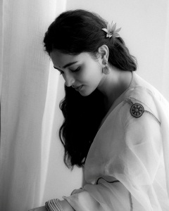 kayadu-lohar-saree-photos