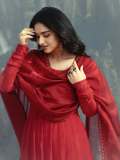 kayadu-lohar-in-Red-churidar-photos-003