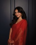 kayadu-lohar-in-simple-makeup-look-with-trending-ornaments-and-dress-outfit-ideas-photos-003