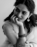 kayadu-lohar-saree-photos-002
