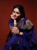 kayadu-lohar-saree-photos-012