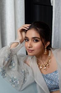 1_keerthy-suresh-new-photos-2021-01