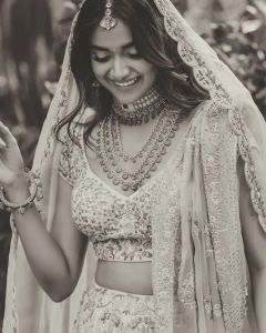 Keerthy-Suresh-new-photoshoot-in-wedding-dress-982-008