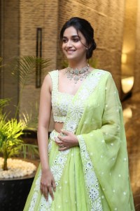 Keerthy-Suresh-pjhotos2