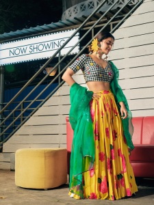 keerthi-suresh-in-Lehenga-and-shoes-styling-image-photos-003