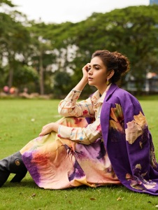 keerthi-suresh-in-Purple-Cotton-Applique-Floral-Trench-Coat-photos-001