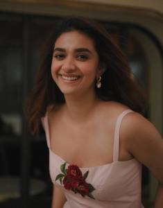keerthi-suresh-in-light-pink-midi-with-slim-strap-dress-photo
