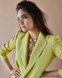 keerthi-suresh-in-pista-green-suit-004