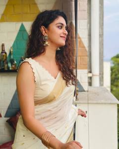keerthi-suresh-in-set-saree-photos-latest-001