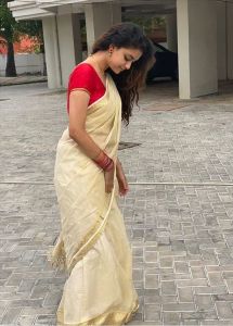 keerthi suresh kerala onam saree photos-004