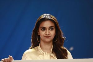 keerthi-suresh-latest-photos-in-lehenga-009