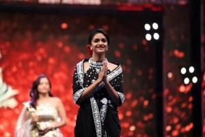 keerthi suresh latest pics-002
