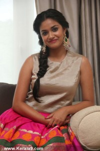 keerthi-suresh-latest-pics60