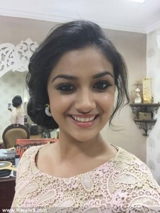 keerthi-suresh-latest-pictures-00115