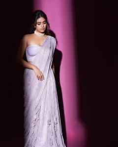keerthi-suresh-lavender-saree-photos-004