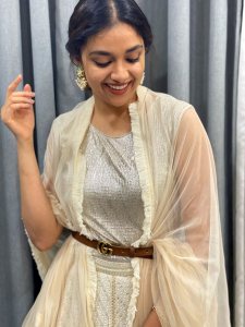 keerthi-suresh-new-image-gallery-003