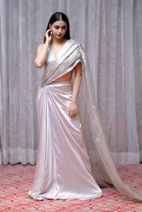 keerthi-suresh-new-pics-in-saree-001