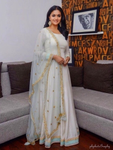 keerthi-suresh-photos-0135-00364