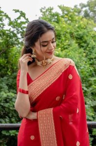 keerthi-suresh-red-saree-photos