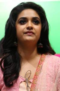 keerthi-suresh-stills-880-00310
