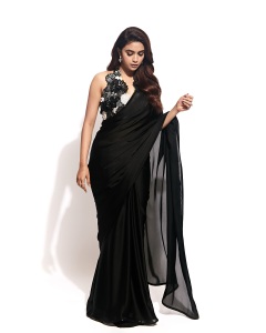 keerthy-suresh-in-black-colour-dress-fashion-images-001