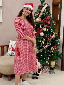 keerthy-suresh-in-christmas-ideas-dress